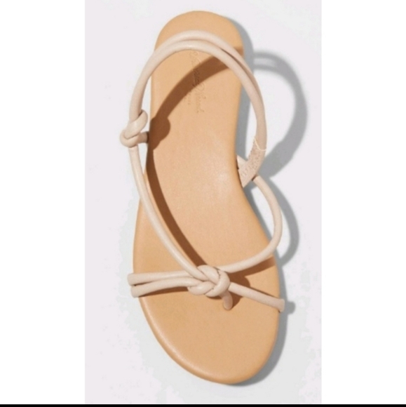 Universal Thread Petal Tubular Sandals - Picture 2 of 4